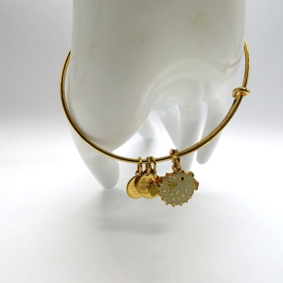 Alex Ani Bracelet Gold Tone Bangle Puffer Fish USA Charms Adjustable - Picture 6 of 11